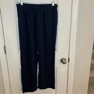 Uniqlo women’s pants sz large